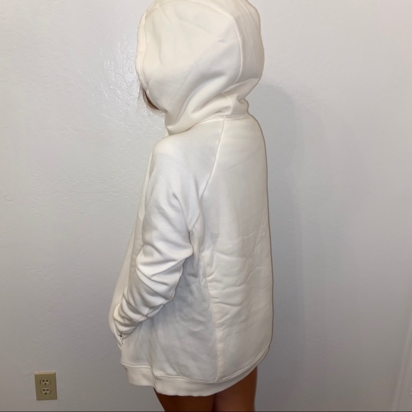 Alo Yoga Women's White Frost Long Sleeve - Picture 3 of 7